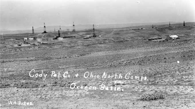 Part of the Oregon Basin oil field southeast of Cody, in its early days. Buffalo Bill Historical Center photo.