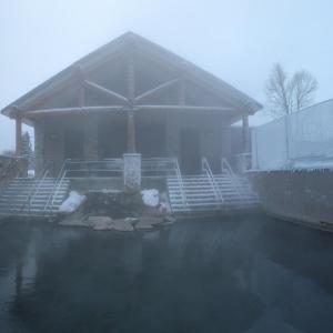 The Hobo Pools on January 24, 2026, when the air temperature was -15°F (-26°C) and the water temperature hovered around 108°F (42°C). Photo by Justin Horn.