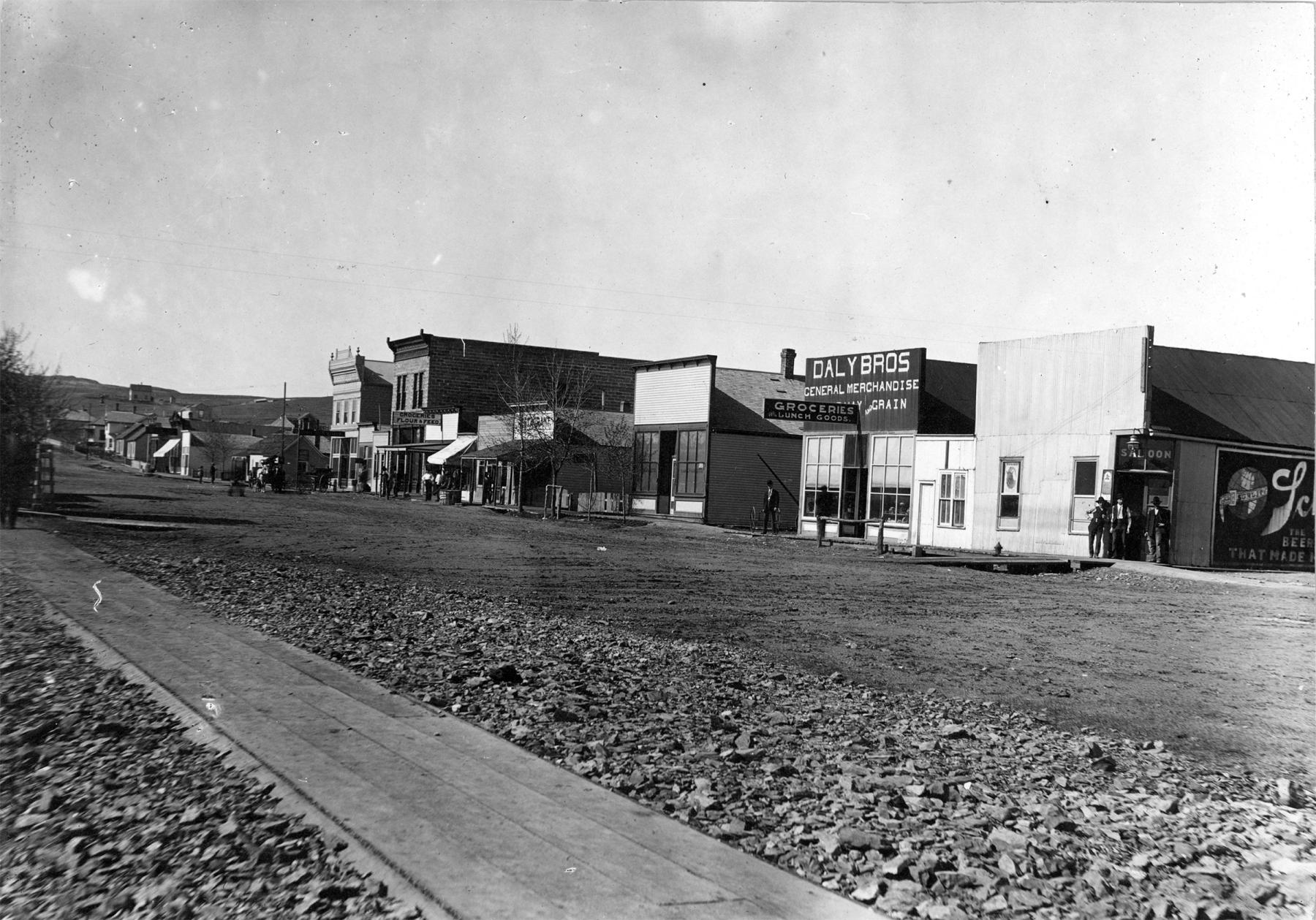 Gillette Avenue, the main street in Gillette, Wyo., 1908. Higher-ups in the Chicago, Burlington and Quincy renamed Donkey Town, the former end-of-tracks tent camp, to honor Edward Gillette, the man whose survey crews located a shorter and better route for the railroad through Wyoming in the early 1890s. Gillette himself lived the last half of his life in Sheridan, however—not the town that bore his name. Campbell County Rockpile Museum.