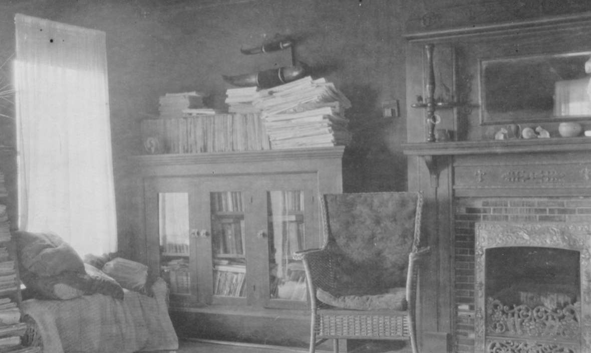 There was plenty of reading material in the ranch house living room, 1920s. Love family photo.
