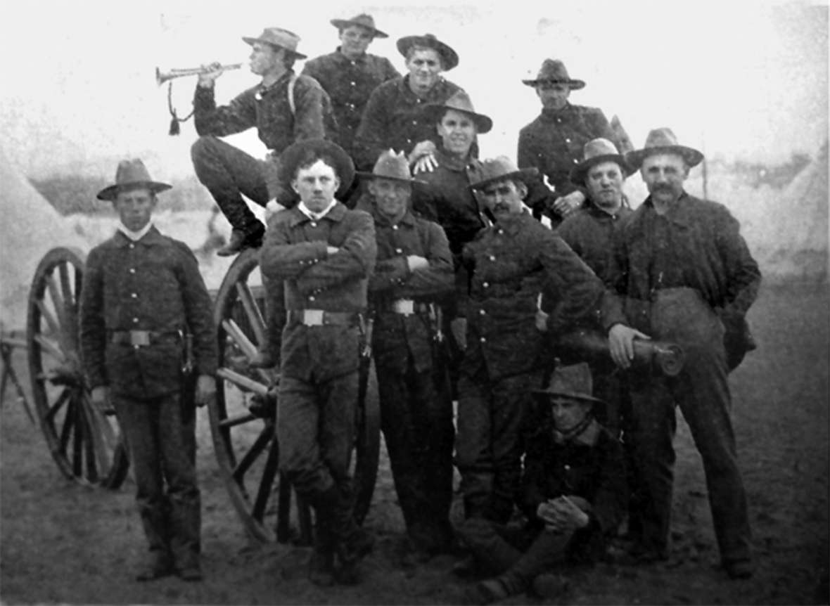 A gun crew of the Second Volunteer Cavalry, ca. 1898. Wyoming Tails and Trails.