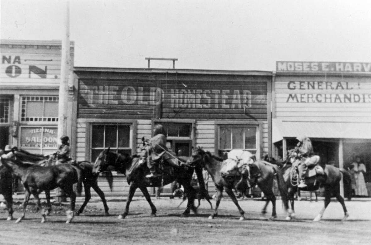 The 350 or so White River Utes who left Utah traveled north and east via Brown’s Park in northwest Colorado and Whiskey Gap in central Wyoming. But their route between those two places was not detailed in newspapers or reports that have surfaced so far. This photo of Utes on K Street in downtown Rock Springs in 1906 may include some of that group. Sweetwater County Historical Museum.