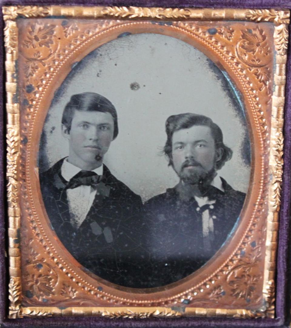 Preston Plumb, left, and an unknown friend about 1854 when, at the age of 16, Plumb founded the Xenia News, in Xenia, Ohio. Ohio. Robert and Lesa Reves collection.