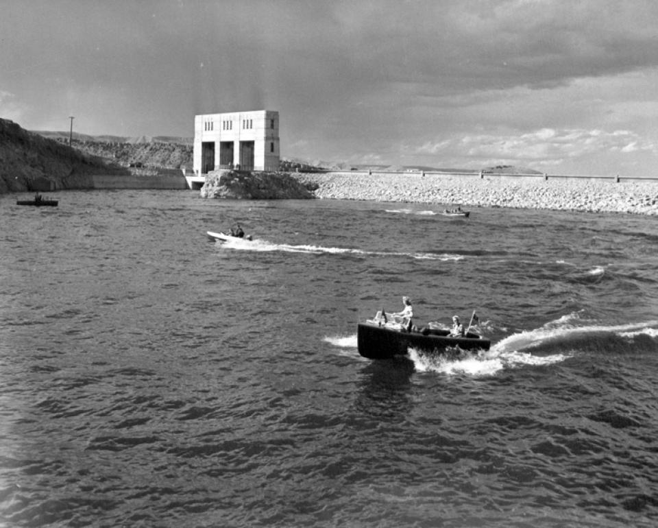 Boaters on Alcova Reservoir, shortly after the dam was finished and the reservoir filled, ca. 1938. American Heritage Center.