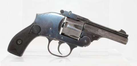 Joseph Omeyc’s .38-caliber Eastern Arms Company revolver, similar to this one, had a shrouded hammer and was designed for easy pocket concealment. Guns International.