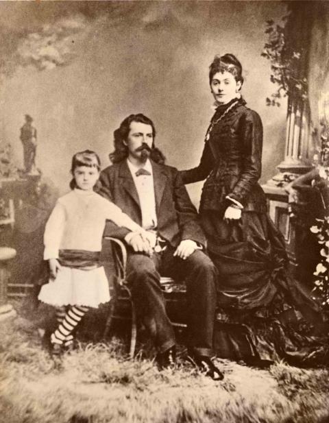 William F. Cody with his wife Louisa and their daughter Arta, c. 1875. 
